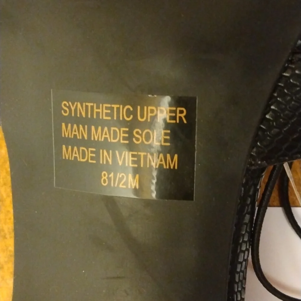 Ann Taylor factory black slingback heel NWT - Picture 4 of 4